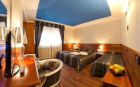 Hotel Cles